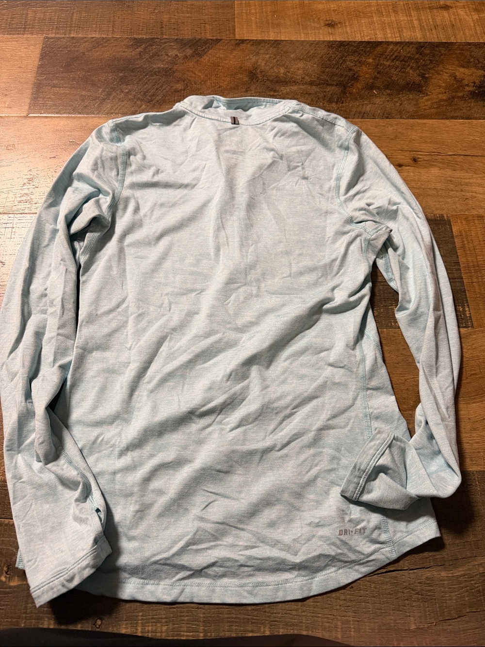 Nike Pale Aqua Quarter-Zip Performance long sleeve Top, Dry fit - Picture 3 of 3